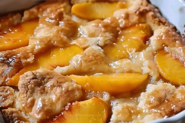 Super Easy Peach Cobbler Recipe