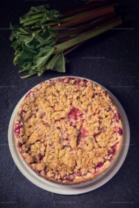 Zingy Rhubarb Crumble Recipe