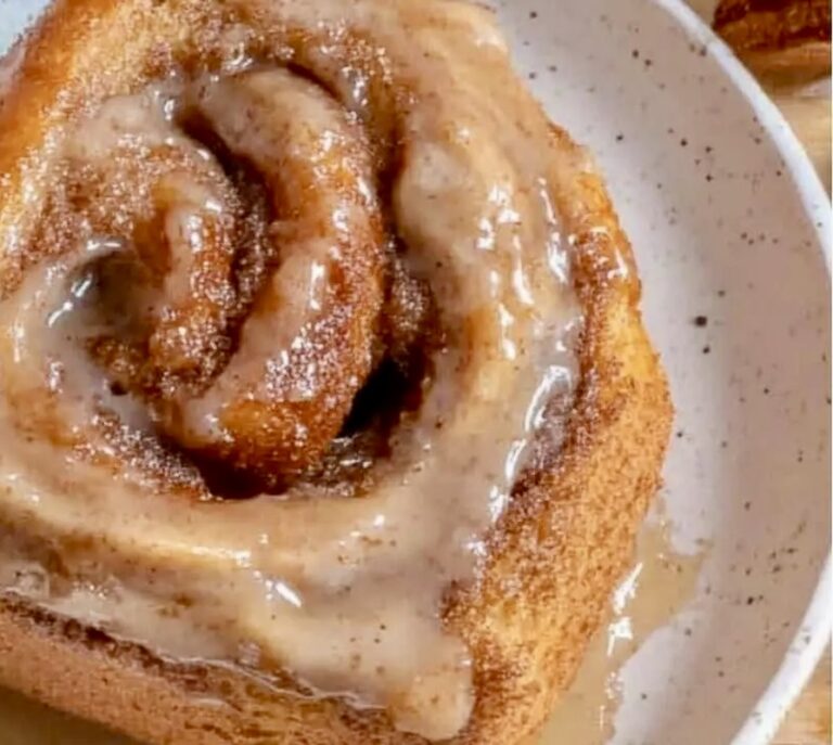 Chai-Spiced Cinnamon Rolls Recipe