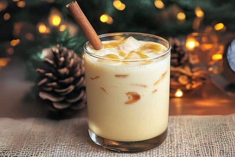 Amaretto Eggnog Cocktail Recipe