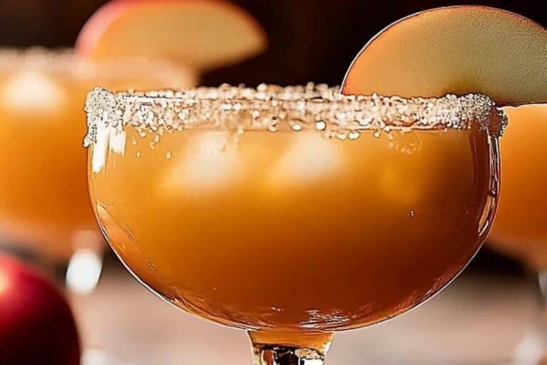 Caramel Apple Cider Cocktail Recipe