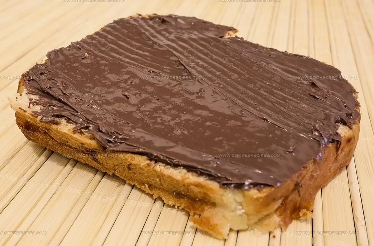 What Does Nutella Taste Like? A Sweet Symphony in a Jar